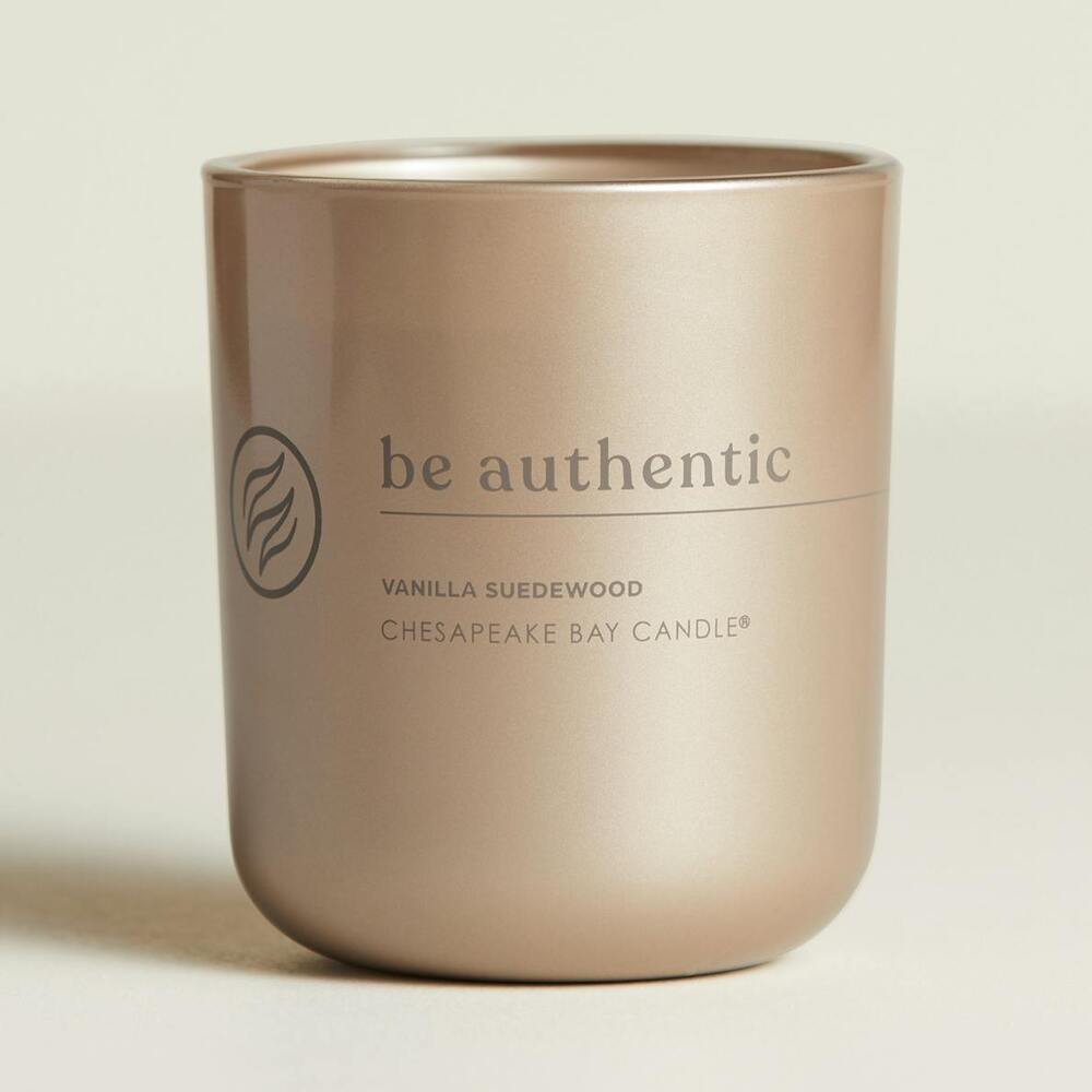 Be Authentic: Embrace your true self (Vanilla‎ Suedewood) 13onz